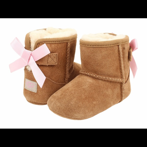 newborn baby girl uggs